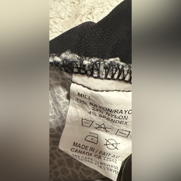 Margaret M Slimming Pant Monochrome Patterned High Waist Shorts - Picture 7 of 10